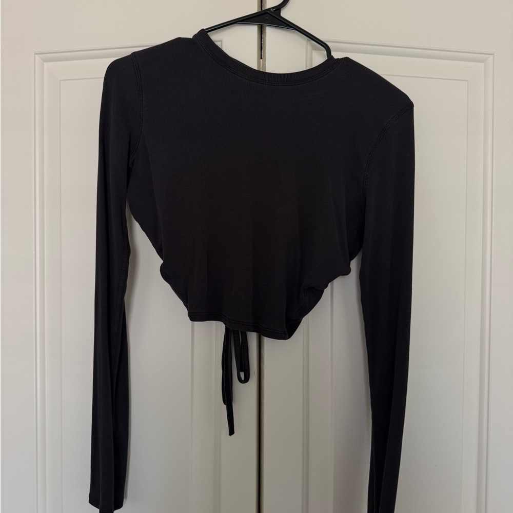 Lululemon Black Long Sleeve Women's Top